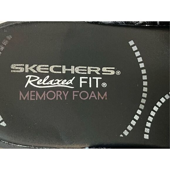 Skechers Relaxed Fit Memory Foam flip flops - Picture 6 of 7